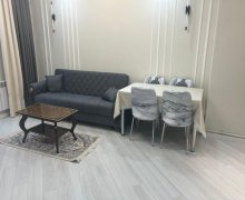 Kirayə (aylıq) Yeni Tikili Qara Qarayev m., Nizami r. Kirayə (aylıq) Yeni Tikili Qara Qarayev m., Nizami r.