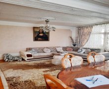 Satılır Köhnə Tikili Azadlıq m., 8-ci mikrorayon, Binəqədi r.