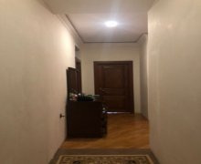 Satılır Yeni Tikili Xalqlar dostluğu m., 8-ci kilometr, Nizami r.