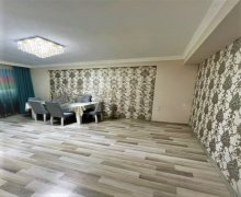 Satılır Yeni Tikili Bakıxanov qəs., Sabunçu r.