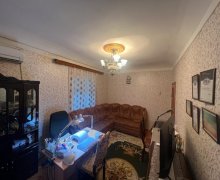 Satılır Köhnə Tikili Əhmədli m., Nizami r.