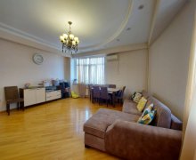 Satılır Yeni Tikili Həzi Aslanov m., H.Aslanov qəs., Xətai r.