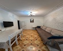 Satılır Köhnə Tikili Memar Əcəmi m., 5-ci mikrorayon, Nəsimi r.