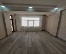 Satılır Yeni Tikili Neftçilər m., 8-ci kilometr, Nizami r.