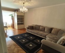 Satılır Köhnə Tikili Memar Əcəmi m., 4-cü mikrorayon, Nəsimi r.