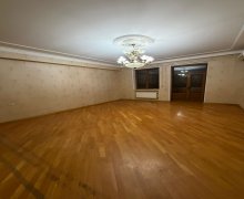 Satılır Yeni Tikili Gənclik m., Nərimanov r.