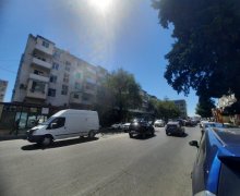 Satılır Köhnə Tikili İnşaatçılar m., Yasamal r.