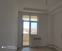 Satılır Yeni Tikili Suraxanı r.