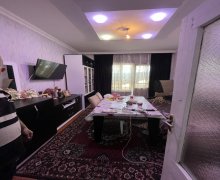 Satılır Köhnə Tikili Memar Əcəmi m., 9-cu mikrorayon, Binəqədi r.