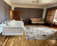 Satılır Köhnə Tikili Memar Əcəmi m., 6-cı mikrorayon, Binəqədi r.