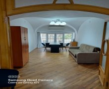 Kirayə (aylıq) Ofis İçərişəhər m., Axundov bağı, Səbail r. Kirayə (aylıq) Ofis İçərişəhər m., Axundov bağı, Səbail r.
