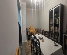 Satılır Köhnə Tikili Elmlər akademiyası m., Yasamal r.