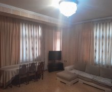 7-ci mkr-da satılan evlər Azadlıq m., 7-ci mikrorayon, Binəqədi r.