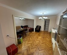 Satılır Köhnə Tikili Sumqayıt ş. Satılır Köhnə Tikili Sumqayıt ş.