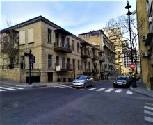 iceri seherde evlerin qiymeti İçərişəhər m., Səbail r.