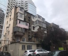 iceri seherde evlerin qiymeti İçərişəhər m., Yasamal qəs., Yasamal r. iceri seherde evlerin qiymeti İçərişəhər m., Yasamal qəs., Yasamal r.