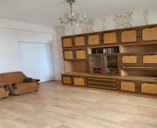 Satılır Yeni Tikili Elmlər akademiyası m., Yasamal r.