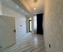 Satılır Yeni Tikili Xırdalan ş.