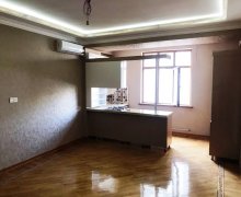 genclikde evlerin qiymeti Gənclik m., Nəsimi r.
