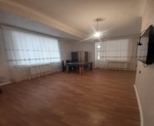 Satılır Yeni Tikili İnşaatçılar m., Yeni Yasamal qəs., Yasamal r.