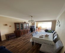 Satılır Köhnə Tikili İnşaatçılar m., Yasamal qəs., Yasamal r.