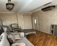 Satılır Yeni Tikili Elmlər akademiyası m., Yasamal r.