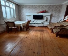 Kirayə (aylıq) Həyət evi/villa İnşaatçılar m., Yasamal qəs., Yasamal r.