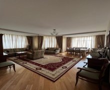 Satılır Yeni Tikili Elmlər akademiyası m., Yasamal r.