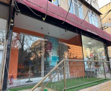 neftcilerde aylıq icareye obyekt Neftçilər m., Nizami r.