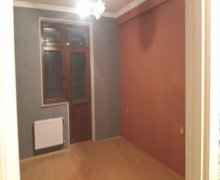 Satılır Yeni Tikili Koroğlu m., Ramana qəs., Sabunçu r.