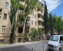 Satılır Köhnə Tikili Nizami m., Nəsimi r.