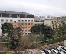 Satılır Köhnə Tikili Elmlər akademiyası m., Yasamal r.