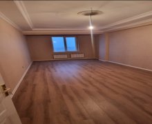 Satılır Yeni Tikili Saray, Abşeron r.