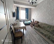 Satılır Yeni Tikili Xırdalan ş. Satılır Yeni Tikili Xırdalan ş.