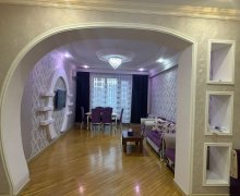 Satılır Yeni Tikili Elmlər akademiyası m., Yasamal r.