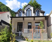 Kirayə (günlük) Həyət evi/villa Qax ş.