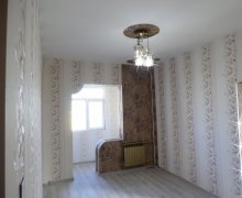 Satılır Köhnə Tikili Memar Əcəmi m., 9-cu mikrorayon, Binəqədi r.