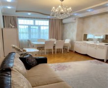 7-ci mkr-da satılan evlər Azadlıq m., 7-ci mikrorayon, Binəqədi r.