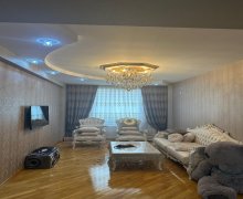 Satılır Yeni Tikili Həzi Aslanov m., H.Aslanov qəs., Xətai r.