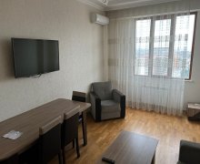 Satılır Yeni Tikili Azadlıq m., 8-ci mikrorayon, Binəqədi r.