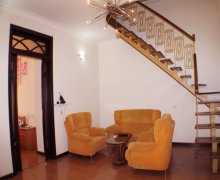 Satılır Köhnə Tikili Sahil m., Səbail r.