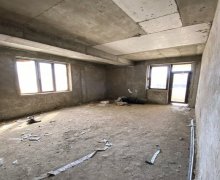 Satılır Yeni Tikili İnşaatçılar m., Yasamal qəs., Yasamal r.