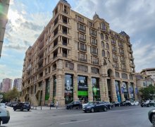 Satılır Yeni Tikili Azadlıq m., Binəqədi r.