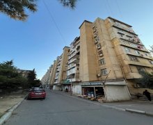 Satılır Köhnə Tikili Həzi Aslanov m., Xətai r. Satılır Köhnə Tikili Həzi Aslanov m., Xətai r.
