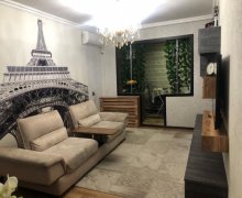 Satılır Köhnə Tikili Xalqlar dostluğu m., 8-ci kilometr, Nizami r.