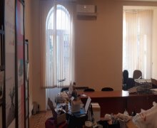 Kirayə (aylıq) Ofis Elmlər akademiyası m., Yasamal r.