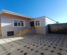 Satılır Həyət evi/villa Binəqədi qəs., Binəqədi r. Satılır Həyət evi/villa Binəqədi qəs., Binəqədi r.