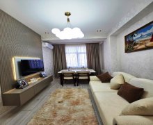 Satılır Yeni Tikili Qara Qarayev m., 8-ci kilometr, Nizami r.