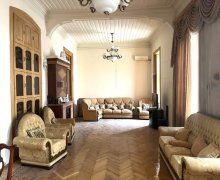 Satılır Köhnə Tikili 28 May m., Nəsimi r.