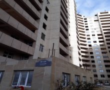 genclikde evlerin qiymeti Gənclik m., 8-ci mikrorayon, Binəqədi r.